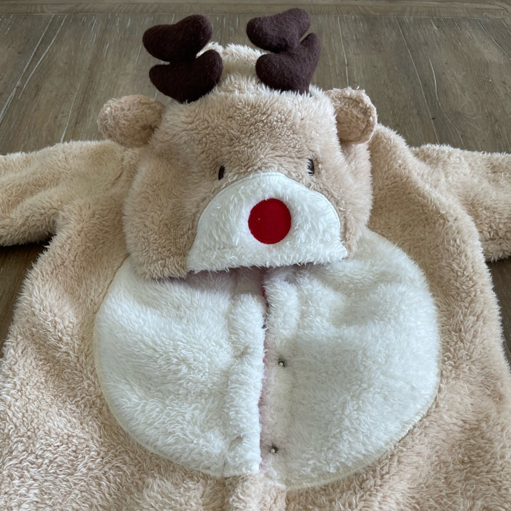 🫶🏻 JoJo Maman Bébé Cute Cozy Reindeer Onesie in Good Condition 🫶🏻 - Picture 8 of 9
